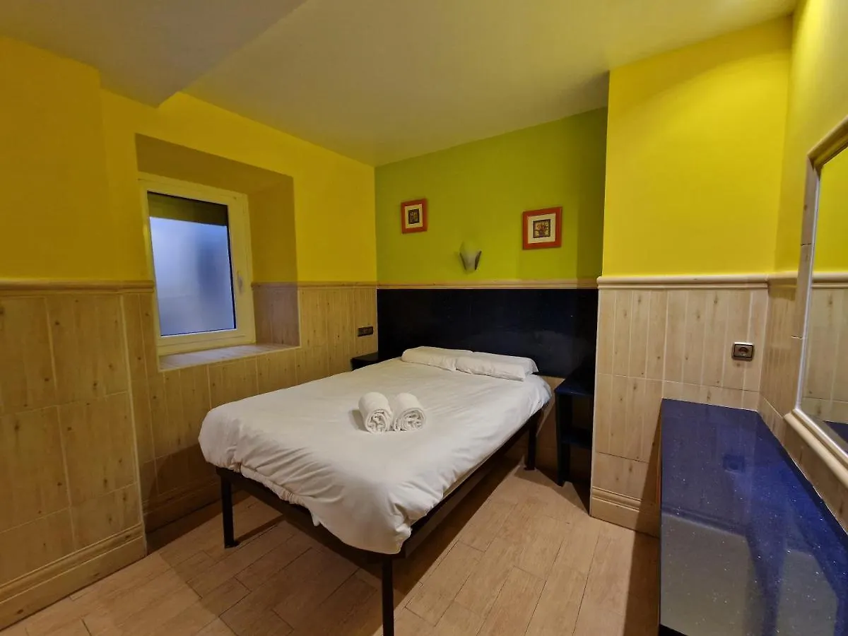 Gasthuis Pension Izar Bat Guesthouse San Sebastian